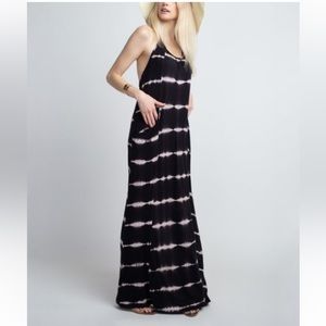 EUC Lovestitch maxi tie dye dress